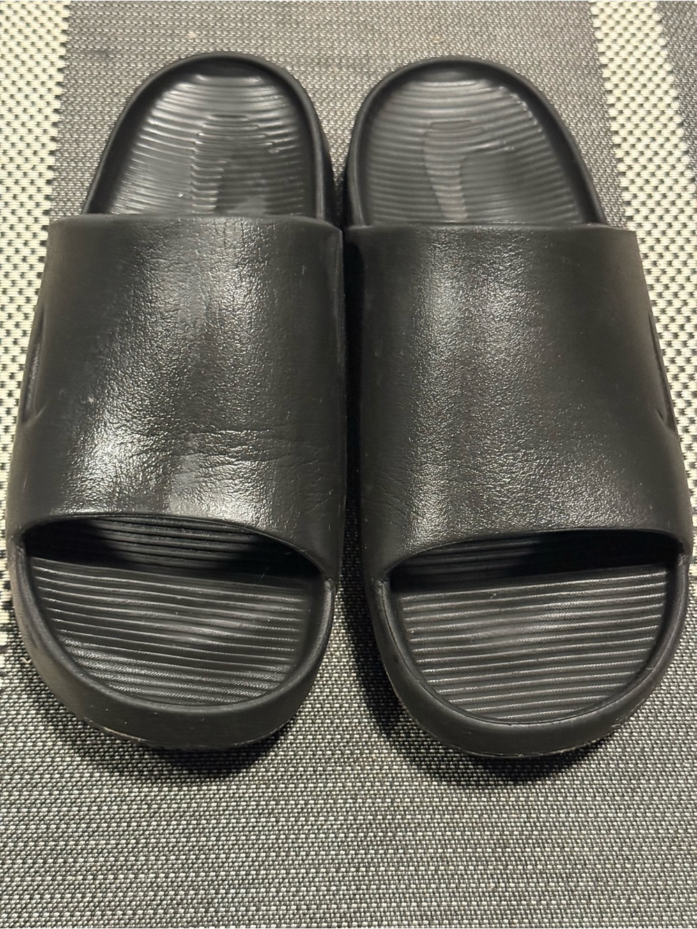 Nike Men's Black Slide Sandals - Minimal Slip-On Design